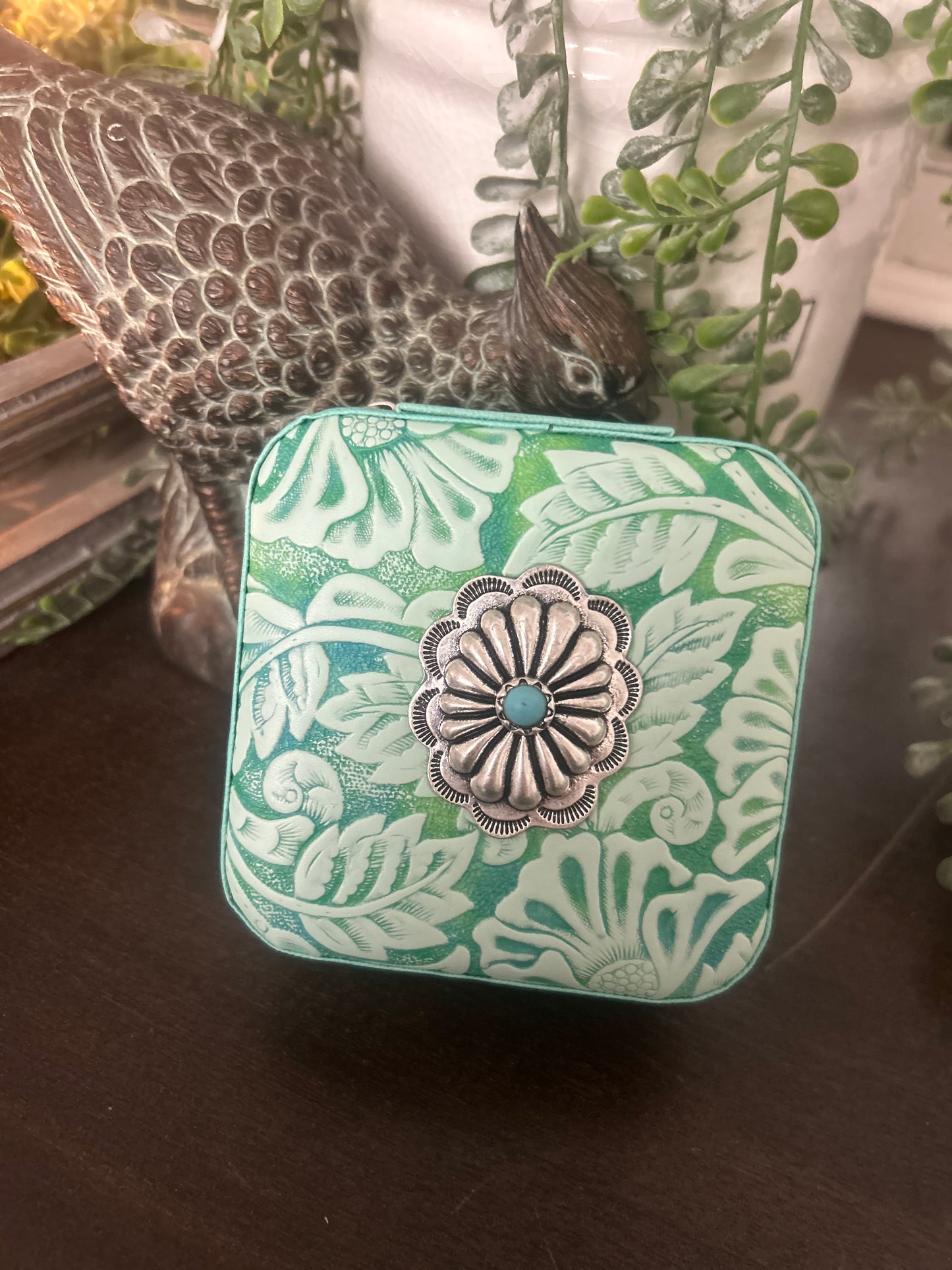 Floral and Conchos Jewelry Box