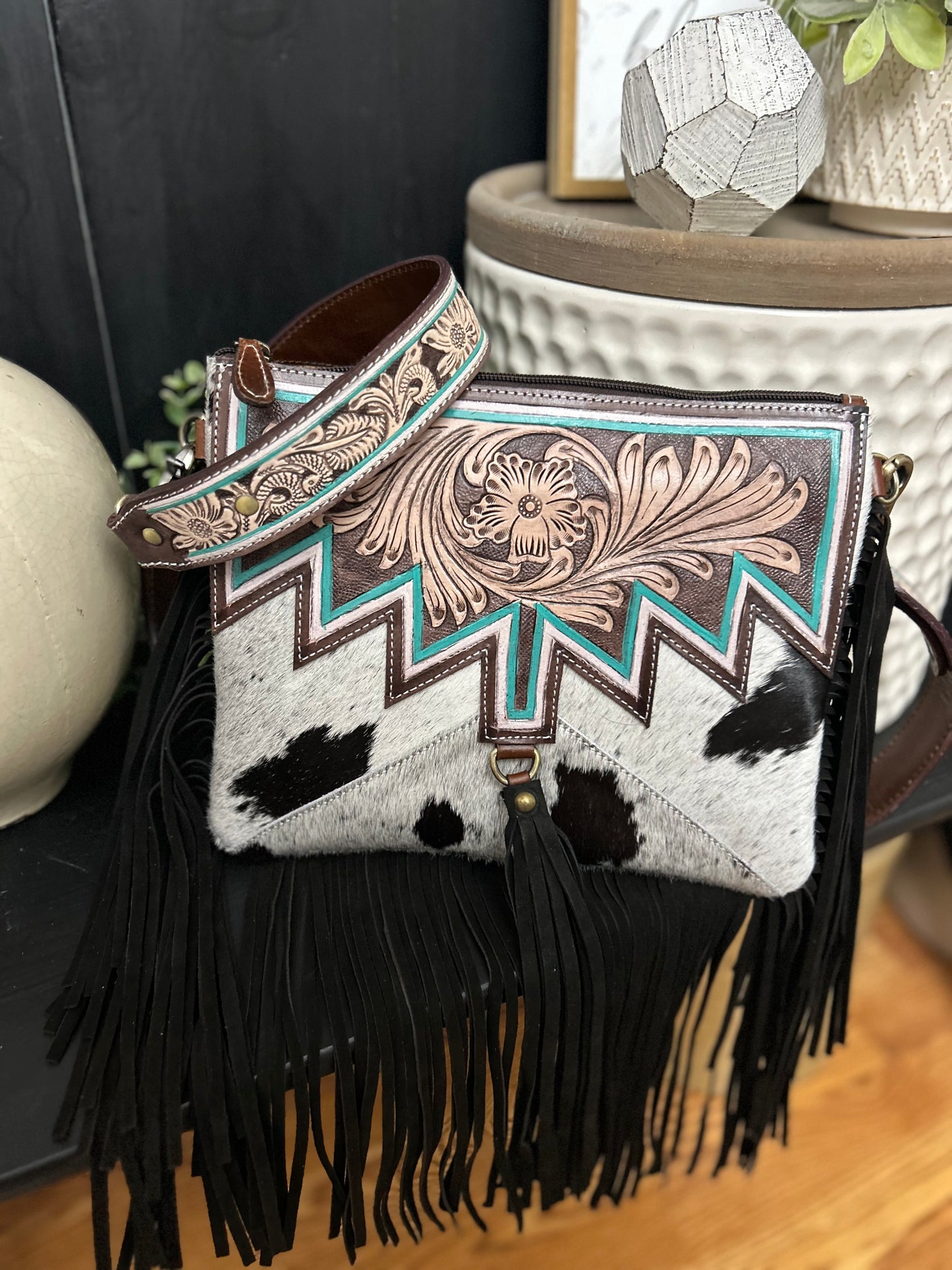 Jagged Crossbody