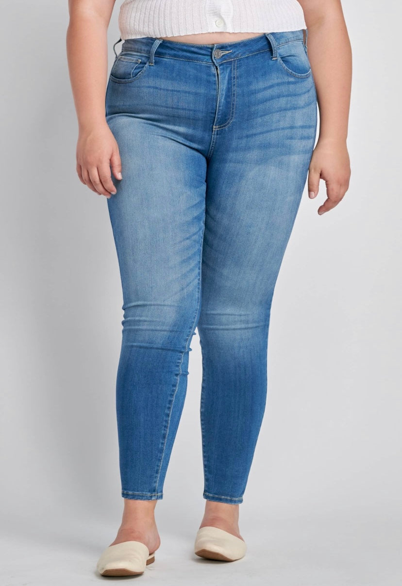 Piper Skinny Jeans