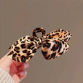 ANIMAL BOHO CLIP