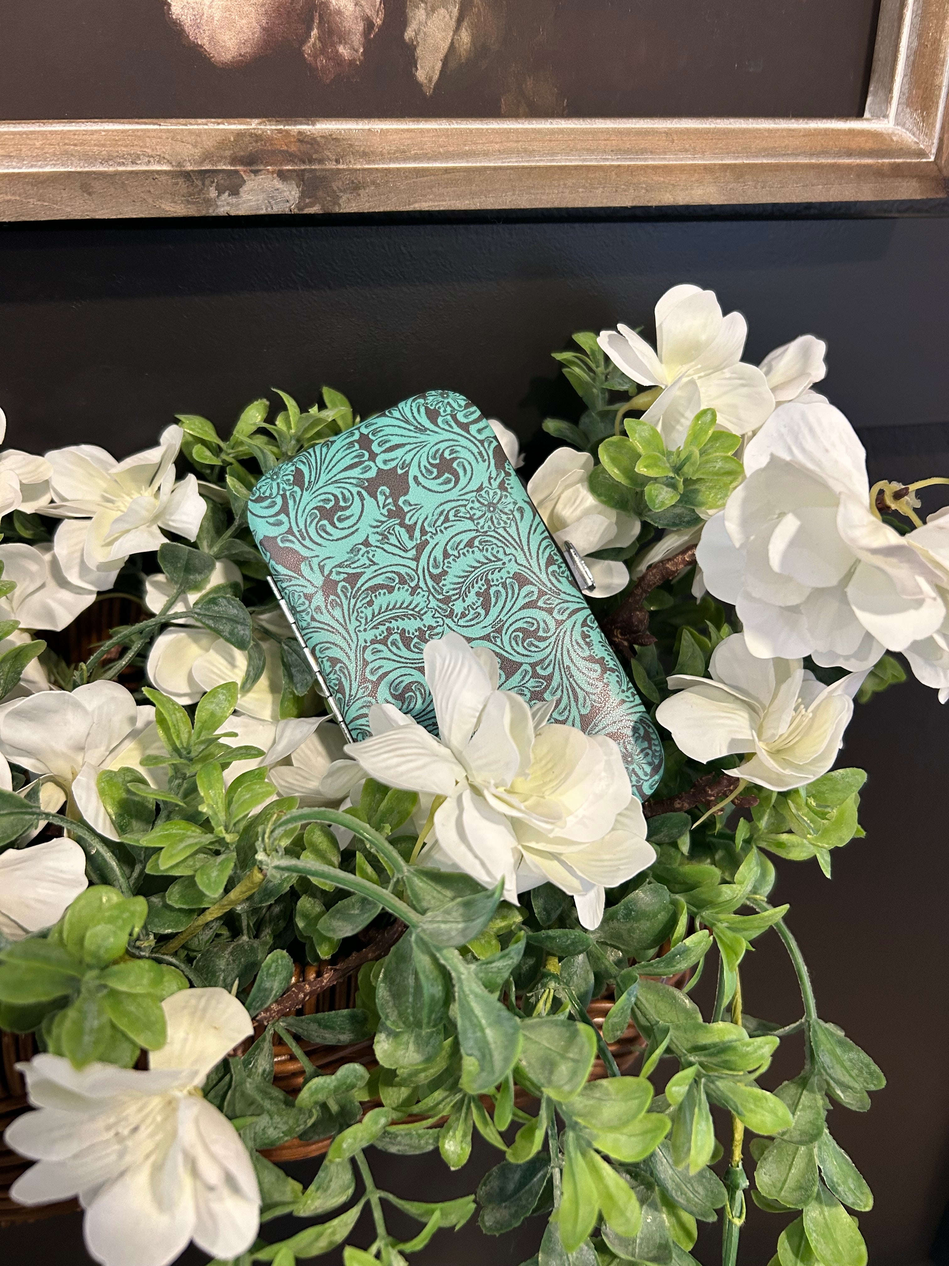 Tooled In Turquoise Nail Kit