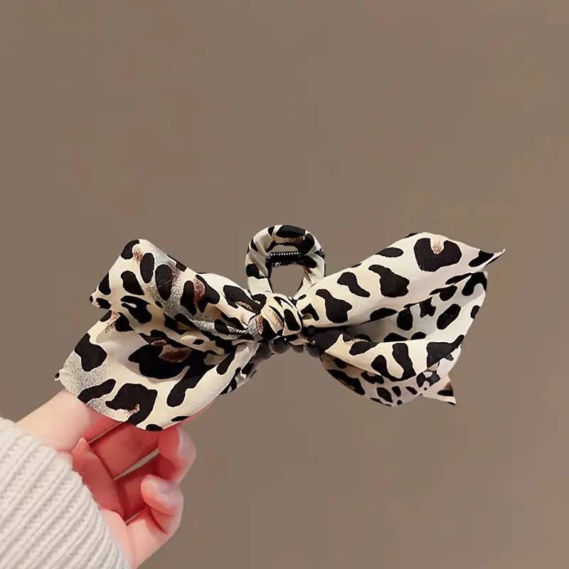ANIMAL BOHO CLIP