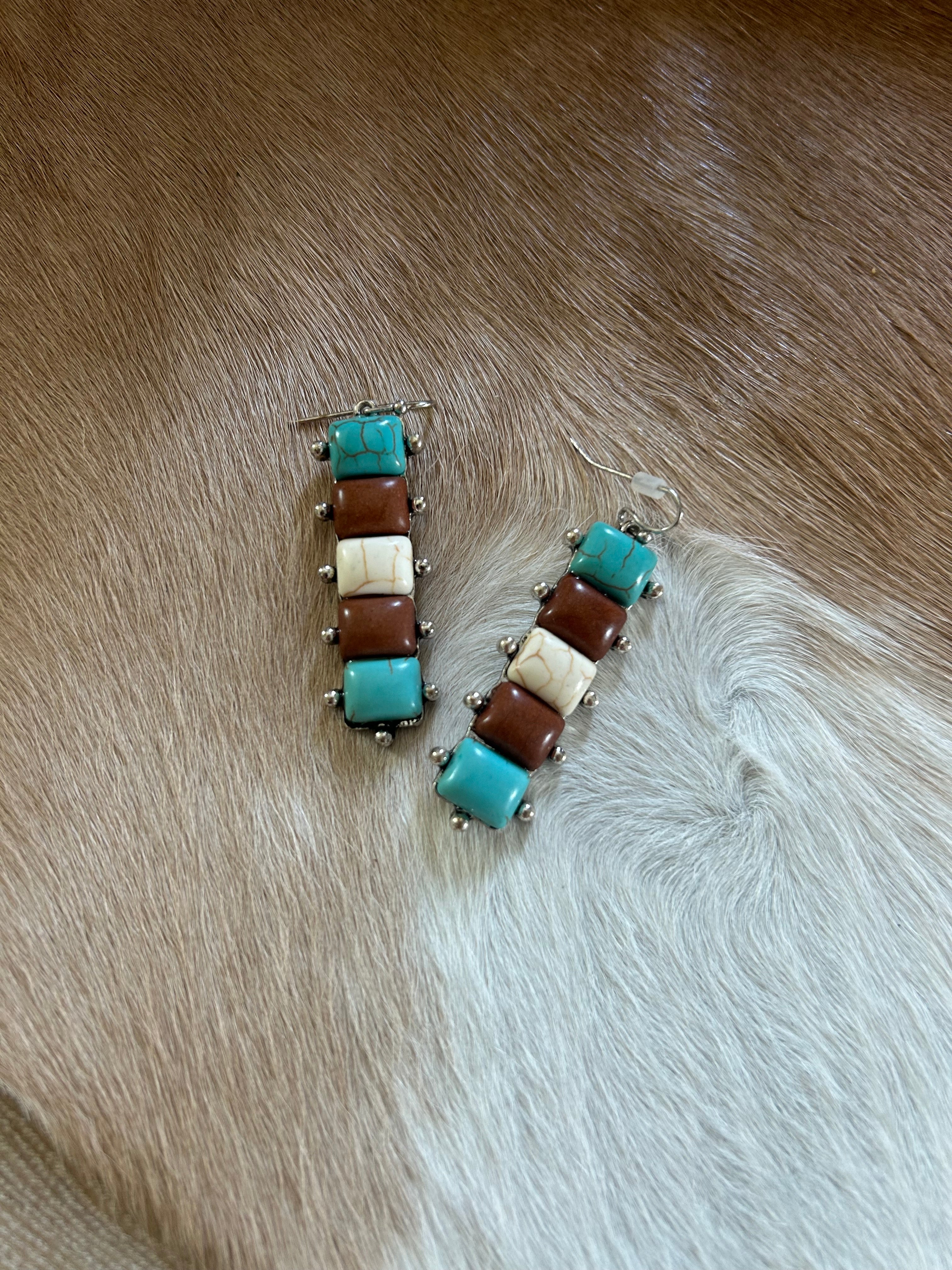 Neo Dangle Earrings