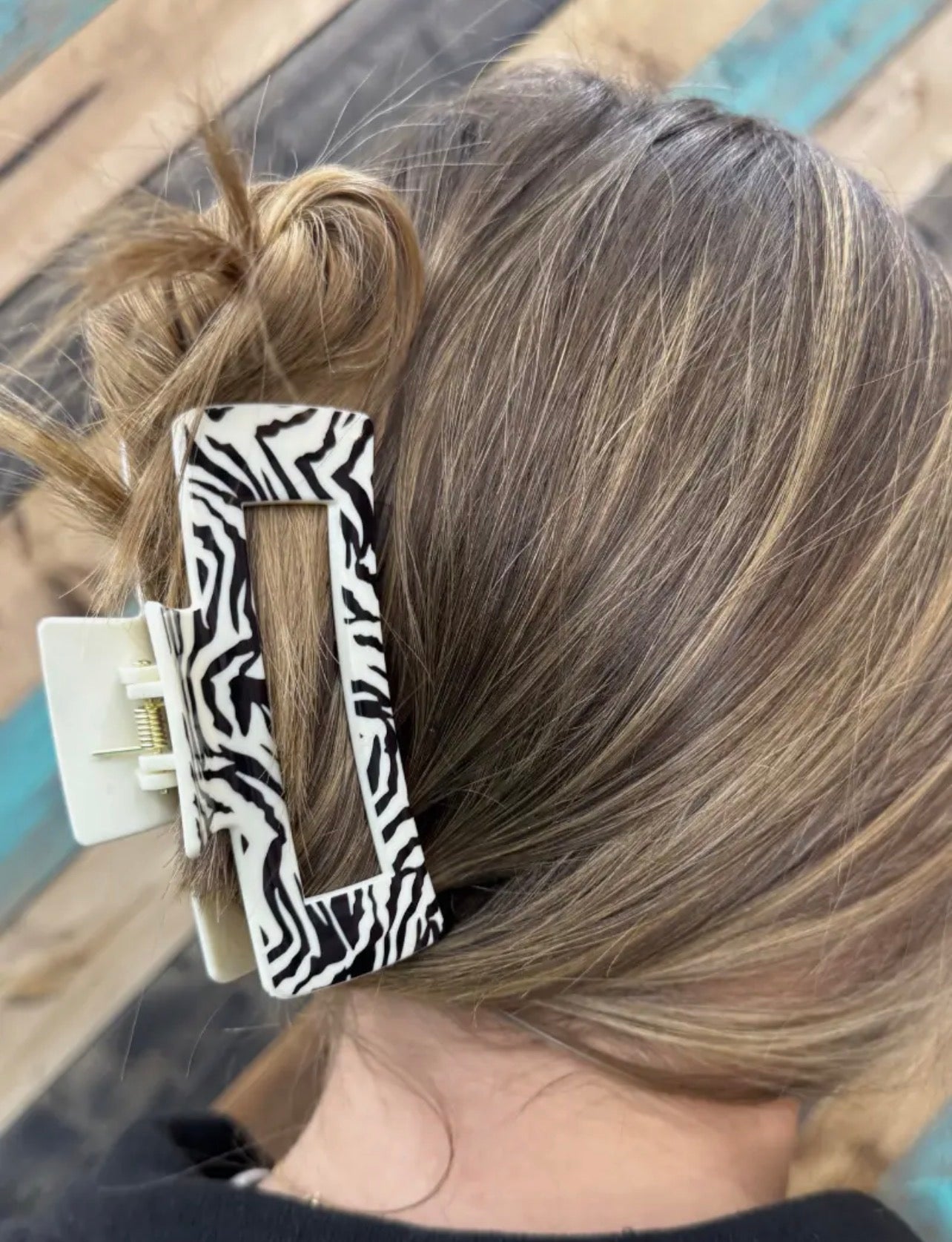 Cowgirl Safari Clip