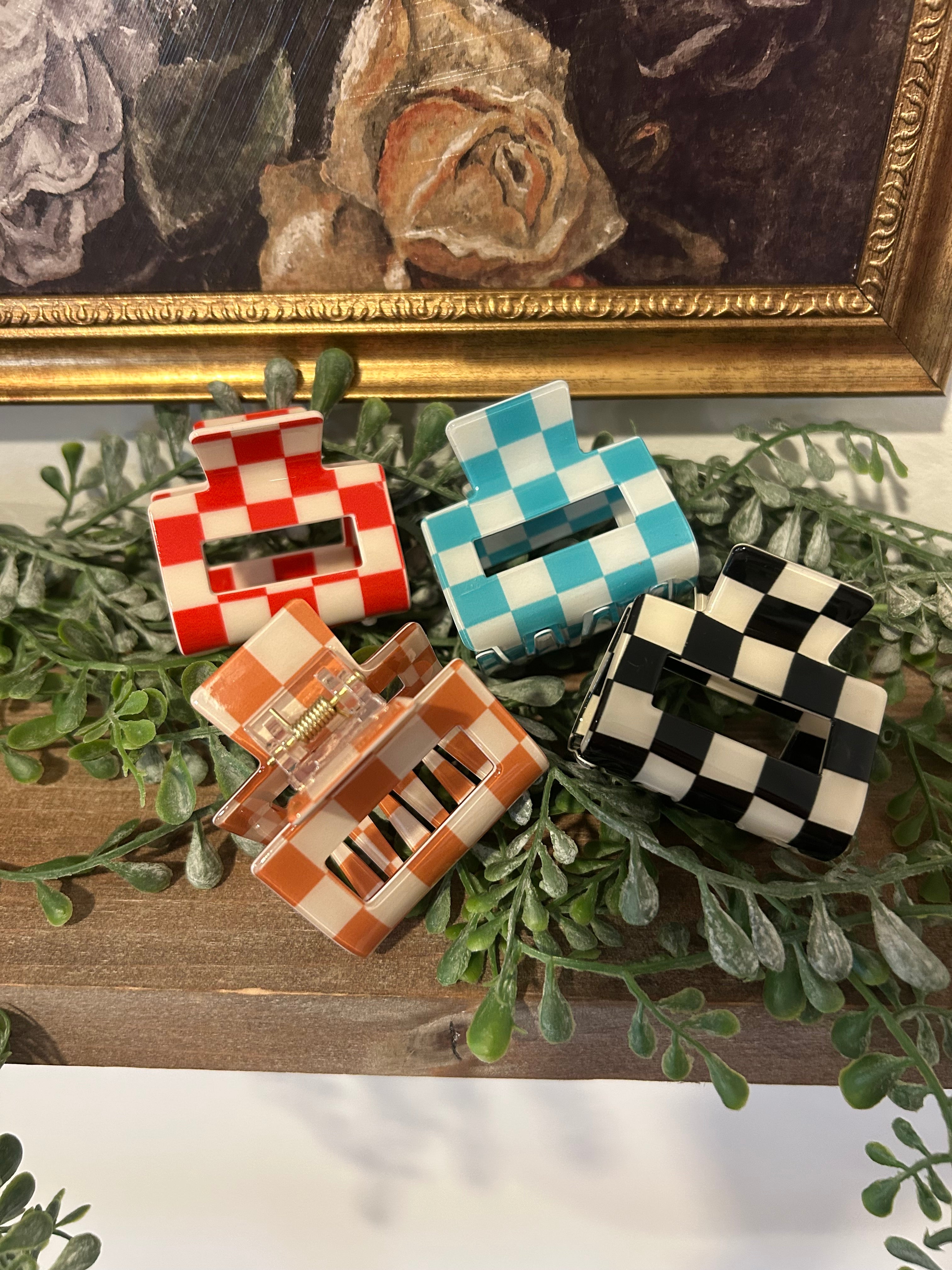 Funky Checker Clip