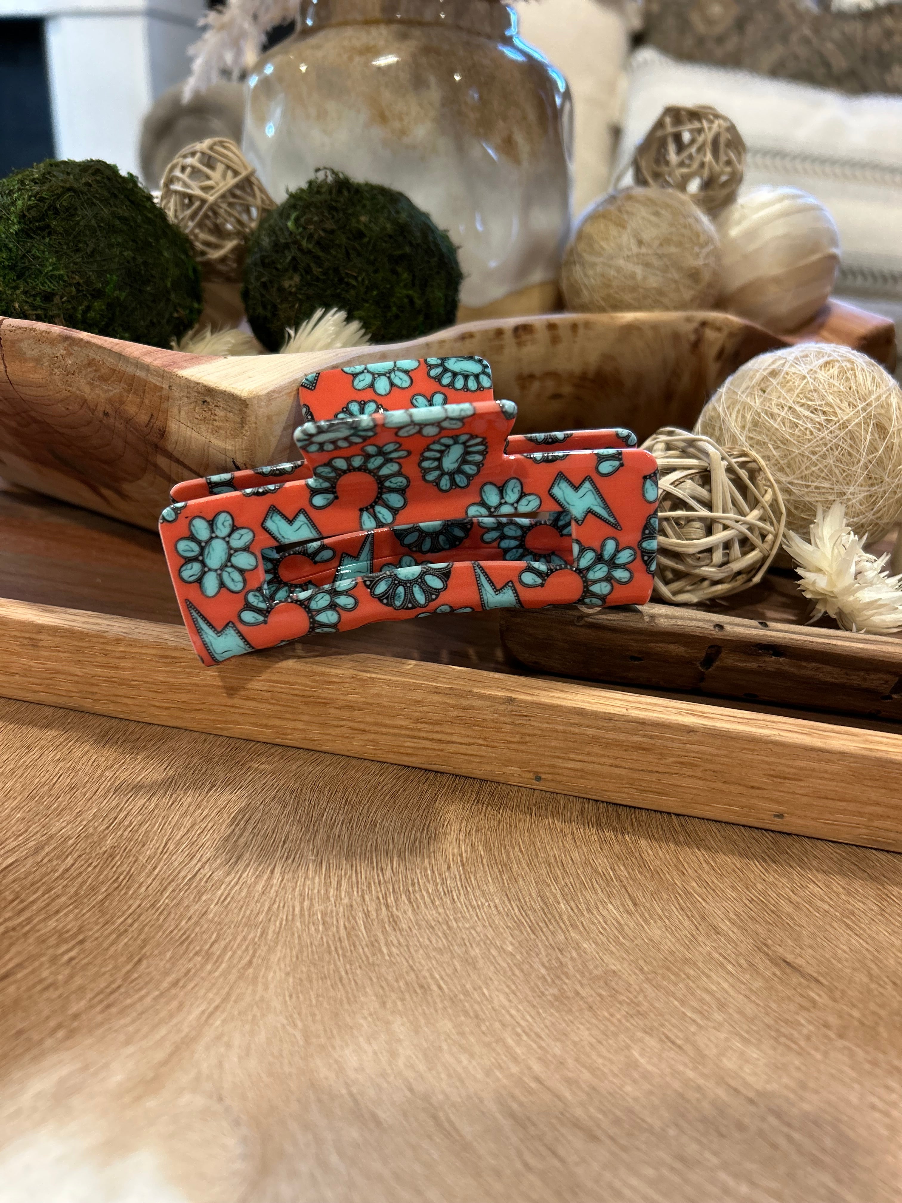 Blossoms & Lightning Clip