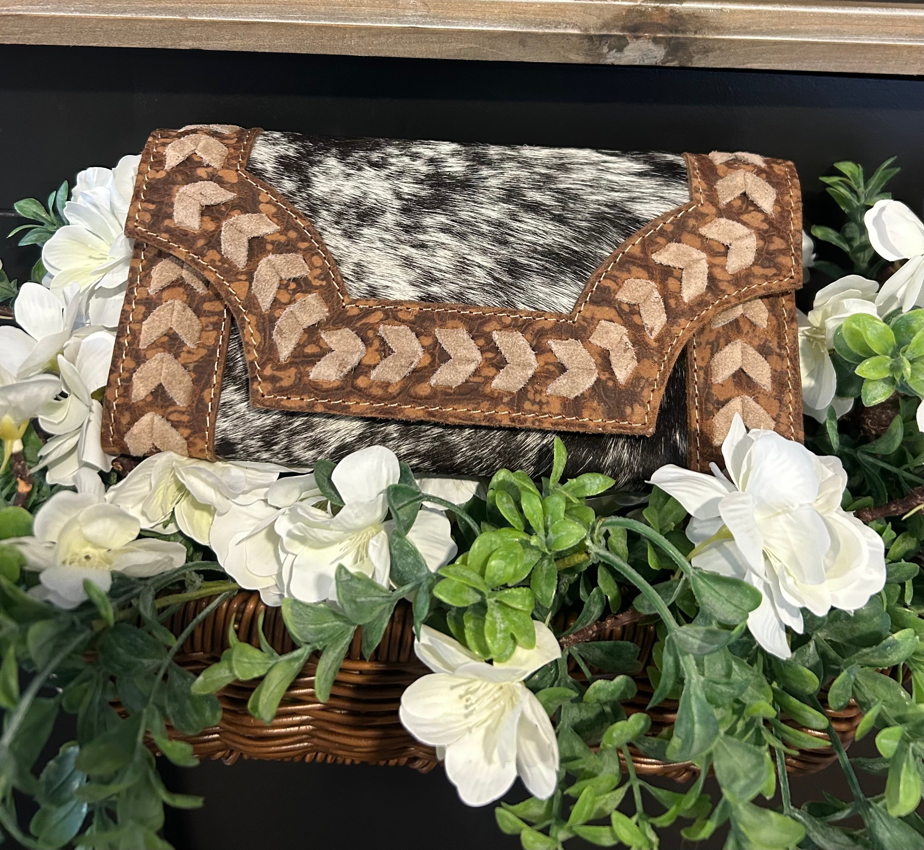 Glenrose Stitch Wallet
