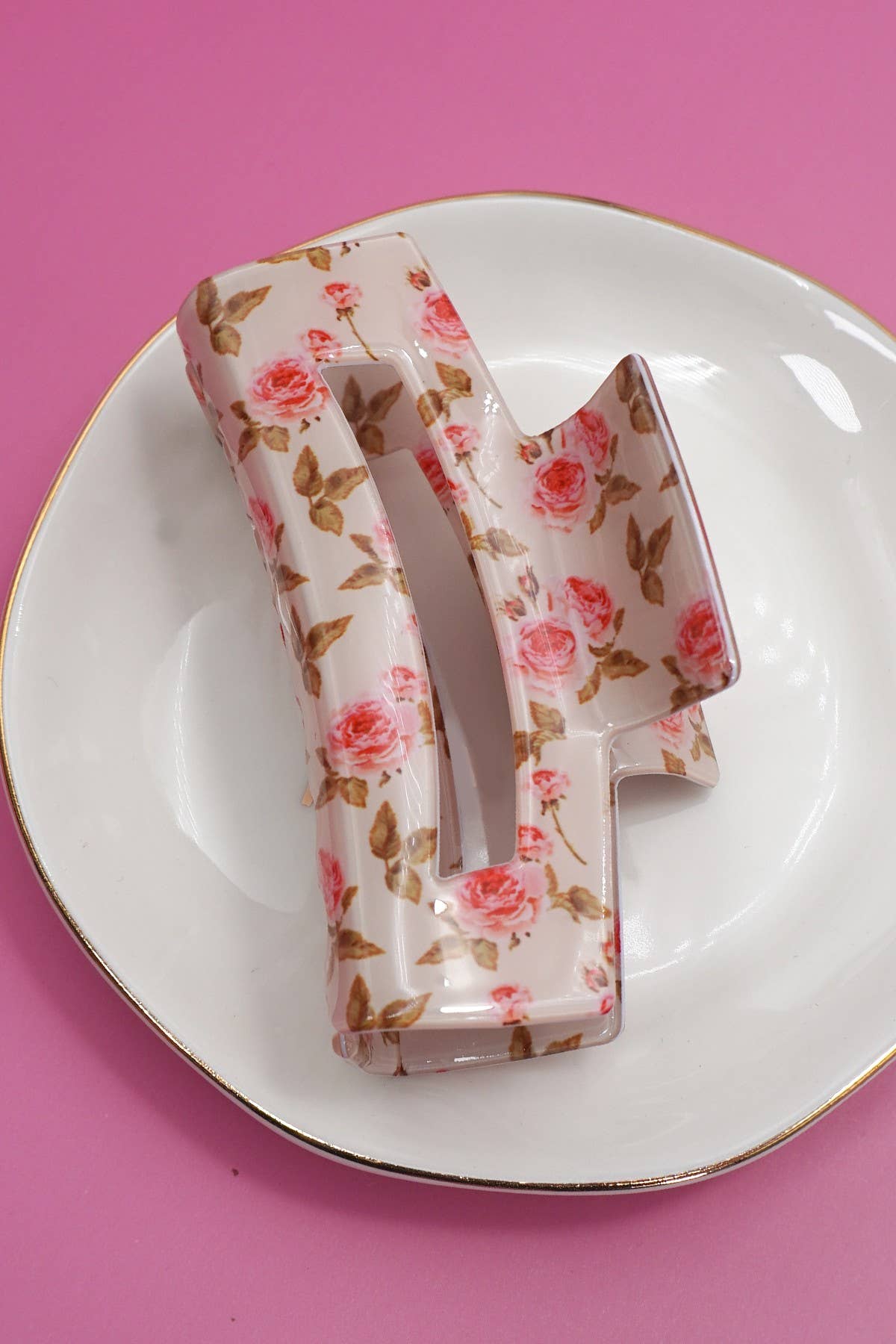 FLORAL COTTAGE CLIP